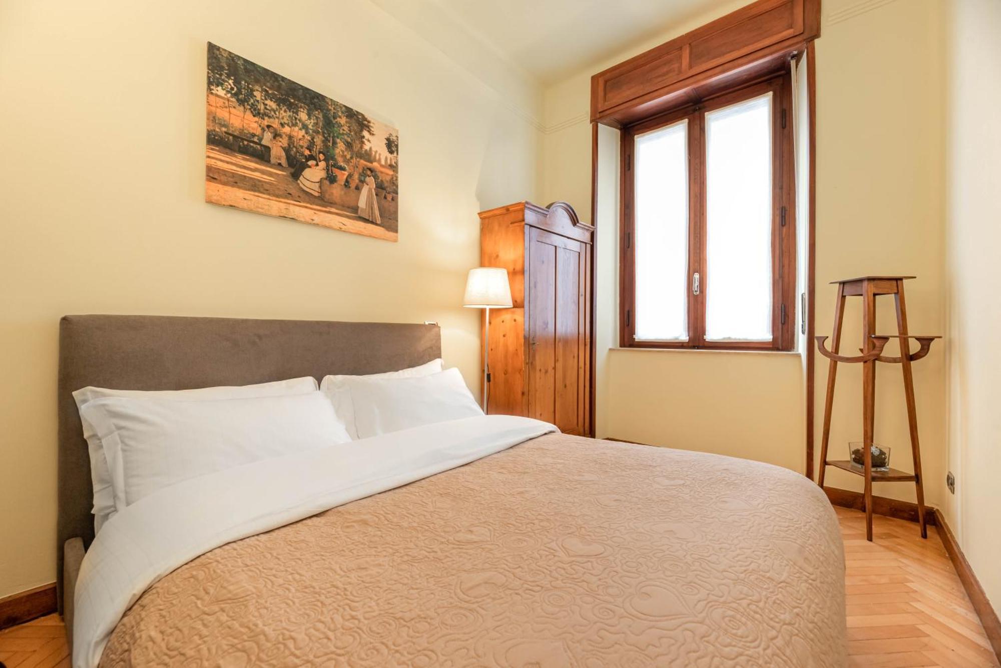 Piazza Isolo Central Apartment Verona Bagian luar foto